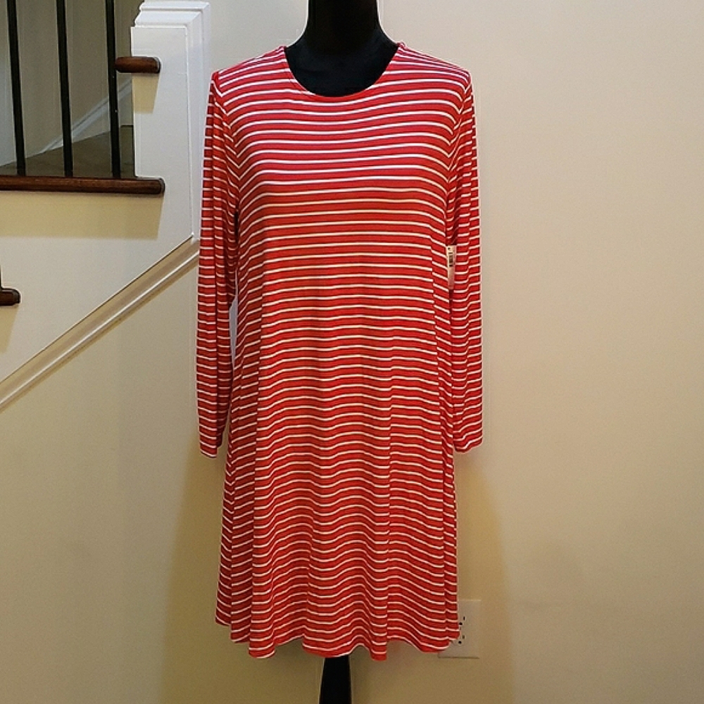 NEW! Old Navy red and white striped dress